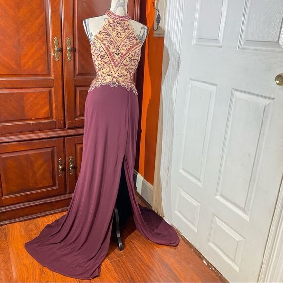 Elizabeth K. Deep Purple Halter Prom Dress - Picture 3 of 14